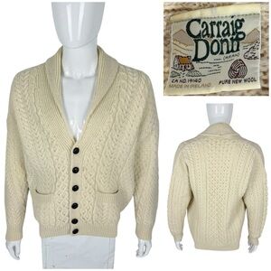Carraig Donn Mens Medium Cardigan Shawl Sweater Ireland Wool Fisherman Beige